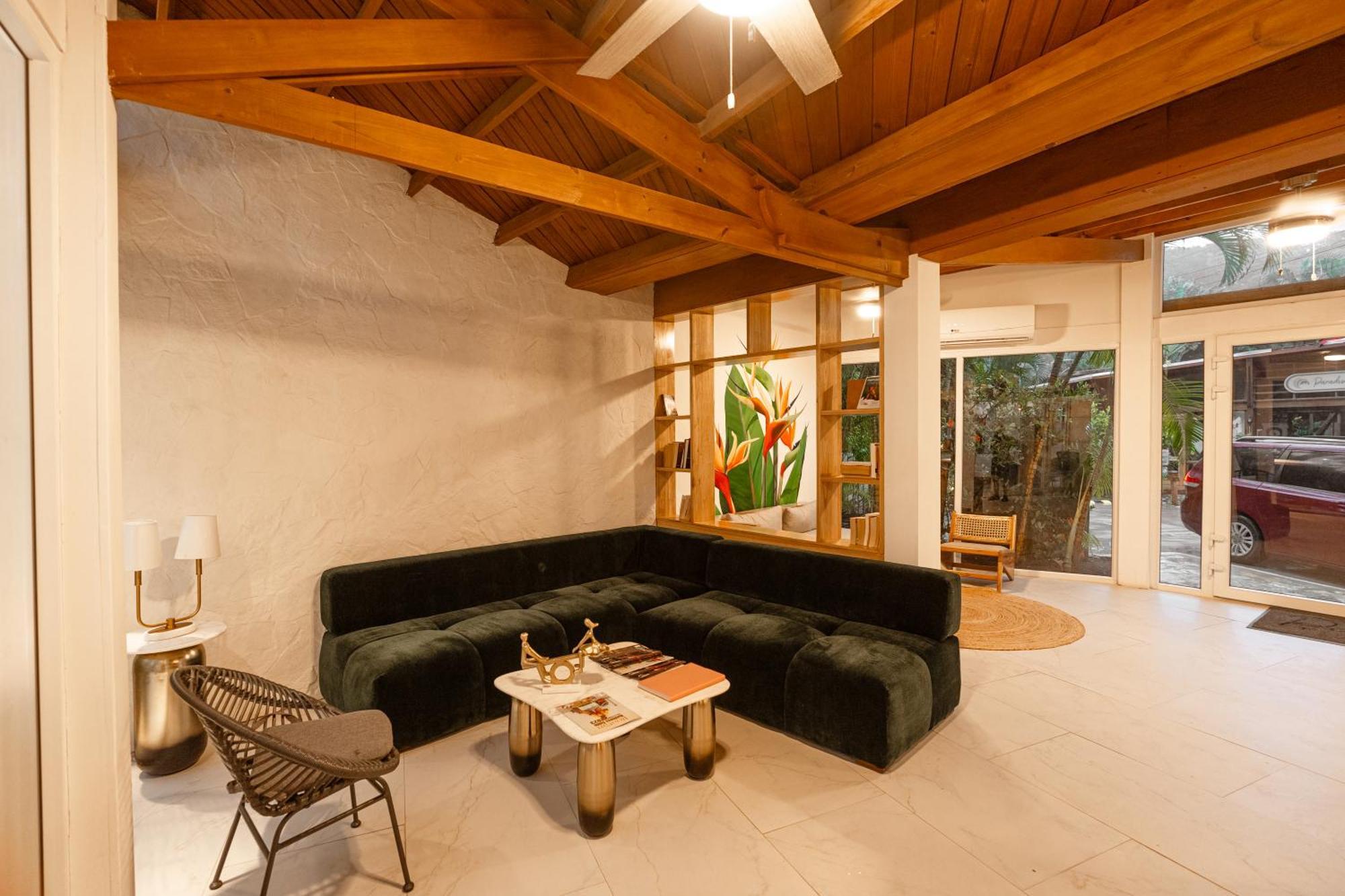 Paradise Beach Hotel & Resort West Bay Εξωτερικό φωτογραφία