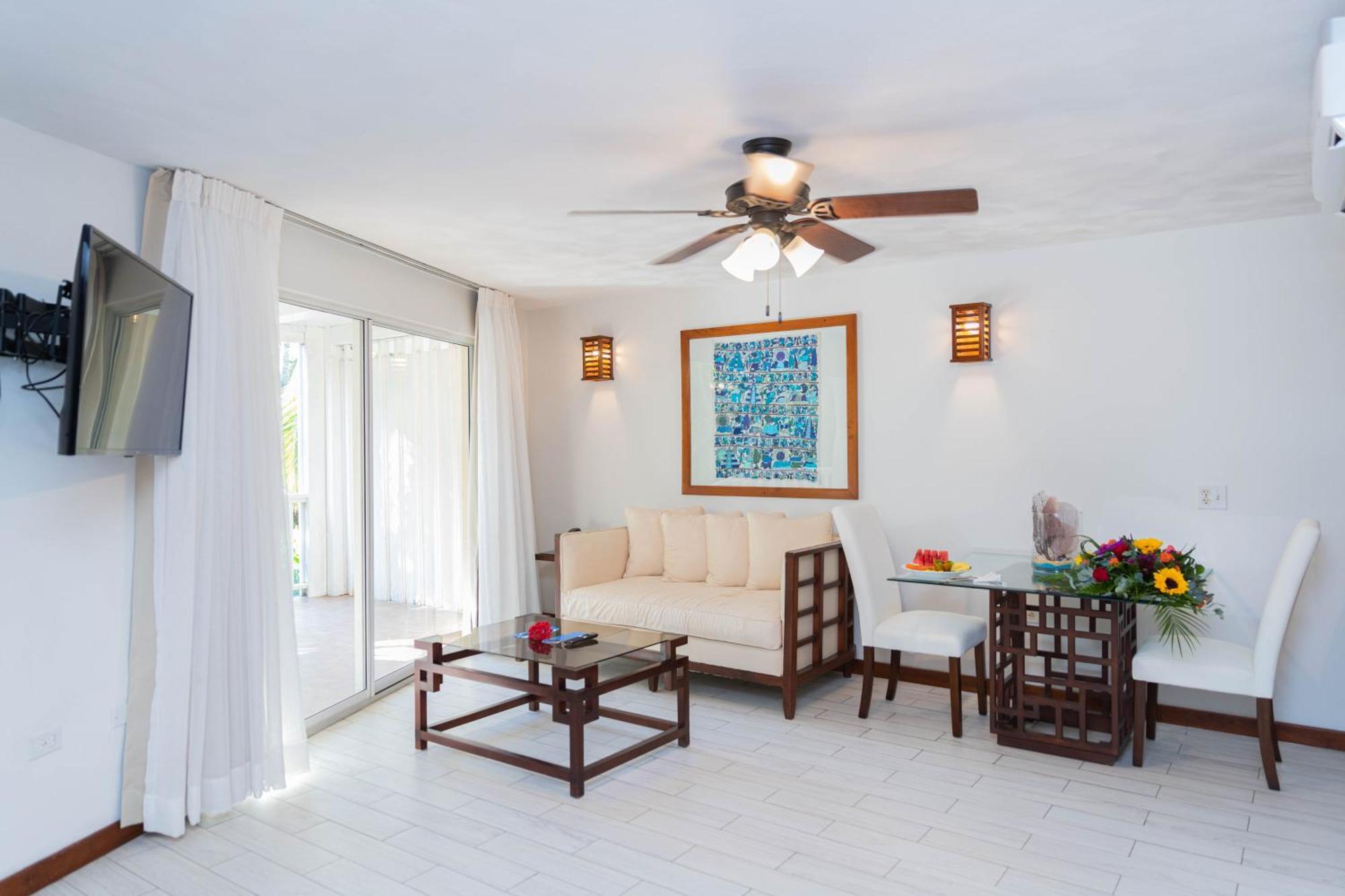 Paradise Beach Hotel & Resort West Bay Δωμάτιο φωτογραφία